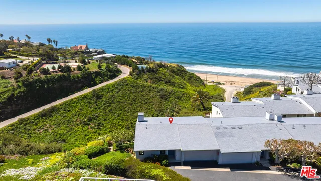 $4,125,000 | 6817 Seawatch Lane, Malibu, CA 90265