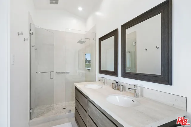 $4,125,000 | 6817 Seawatch Lane, Malibu, CA 90265