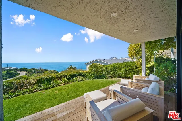 $4,125,000 | 6817 Seawatch Lane, Malibu, CA 90265