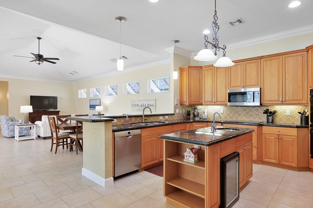 9190 Spring Time Drive Vero Beach, FL 32963 - Photo 10 of 36