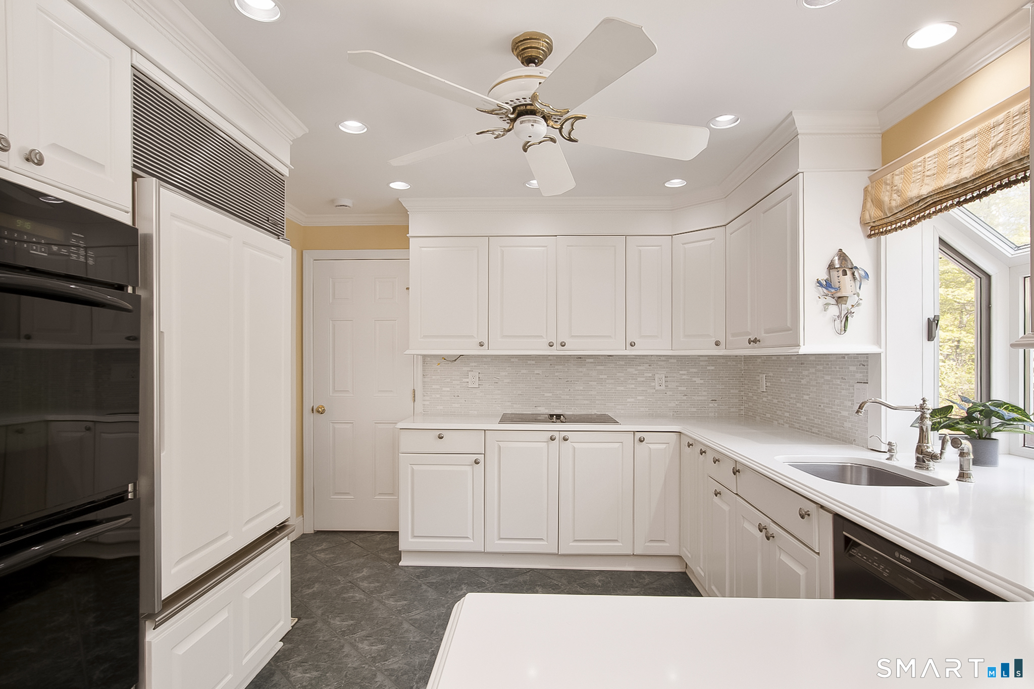 11 Inwood Road Norwalk, CT 06850 - Photo 17 of 29