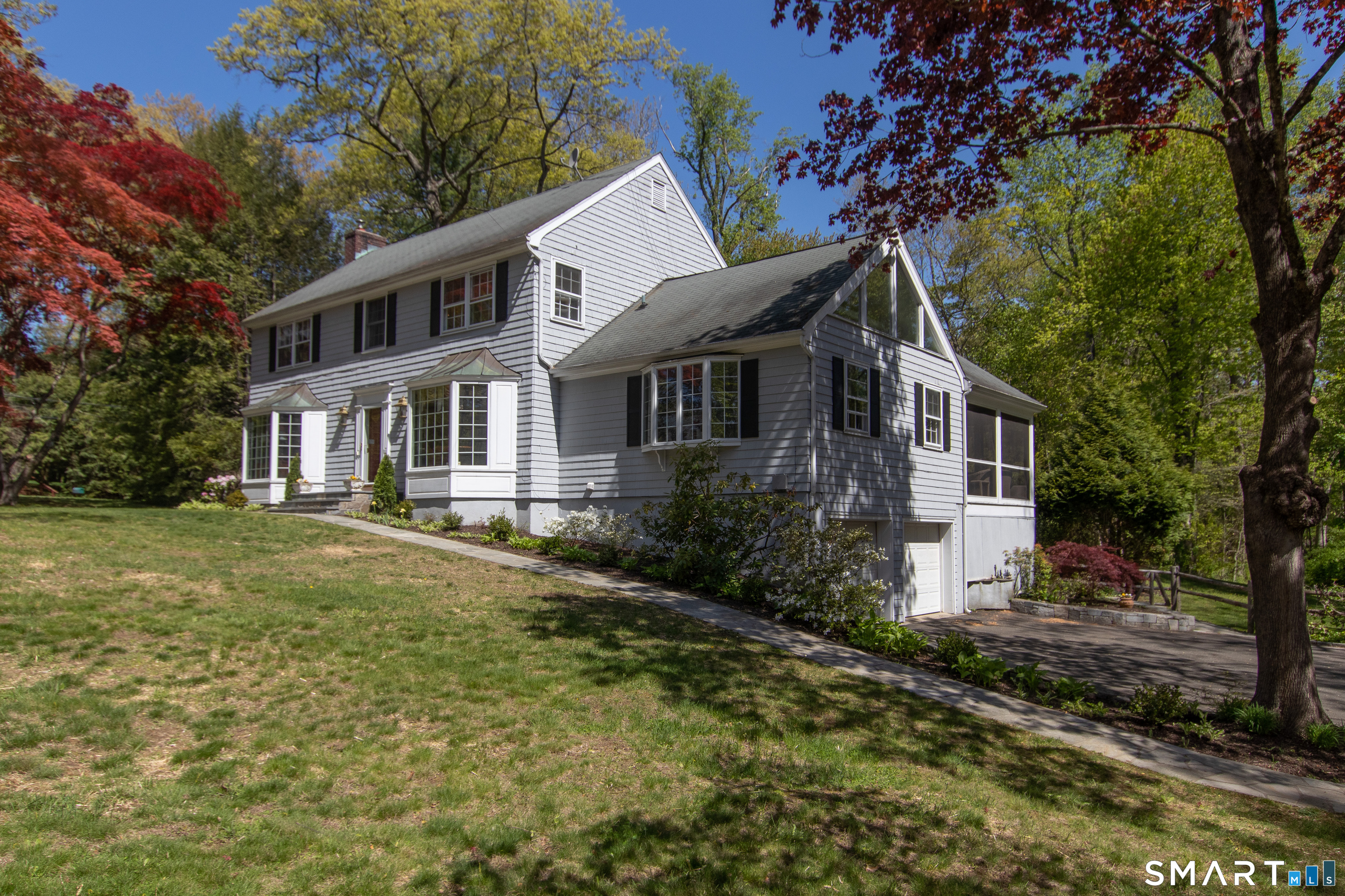 11 Inwood Road Norwalk, CT 06850 - Photo 3 of 29