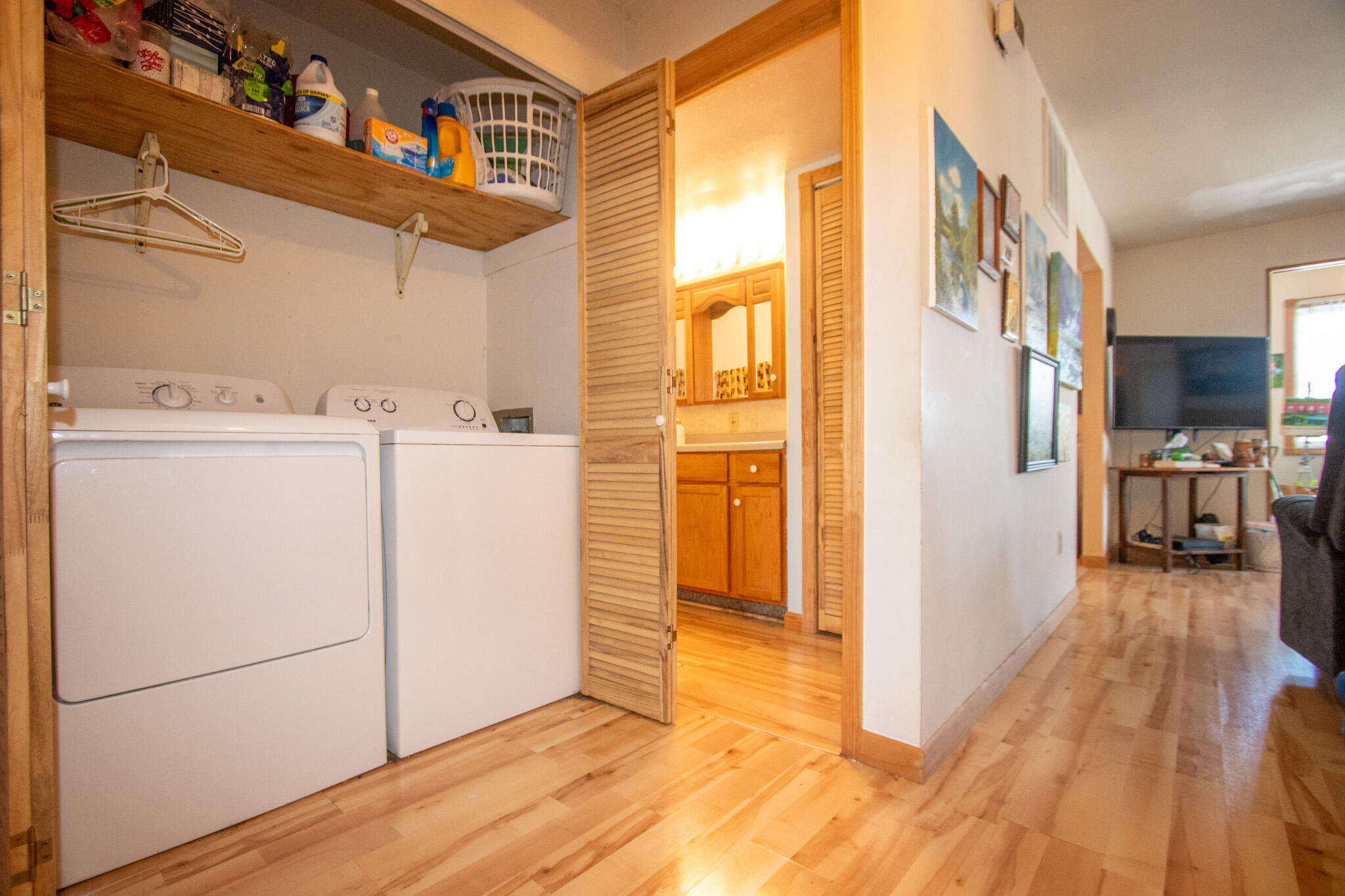 536 Riviera Road Valparaiso, IN 46385 - Photo 11 of 27 2048x1365