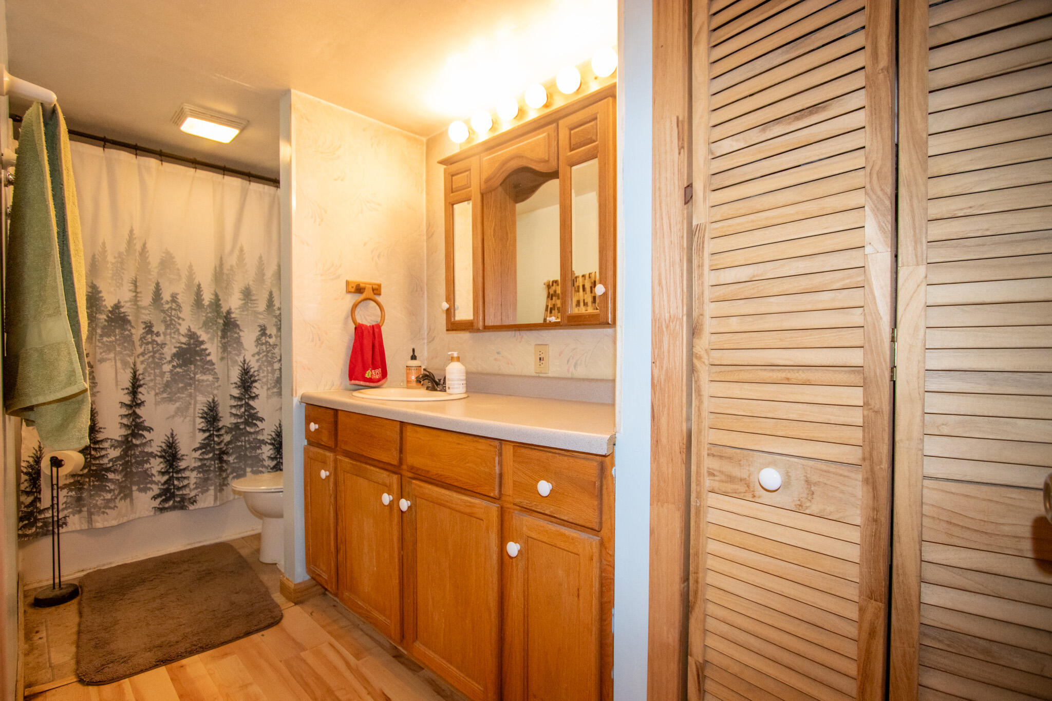 536 Riviera Road Valparaiso, IN 46385 - Photo 12 of 27 2048x1365