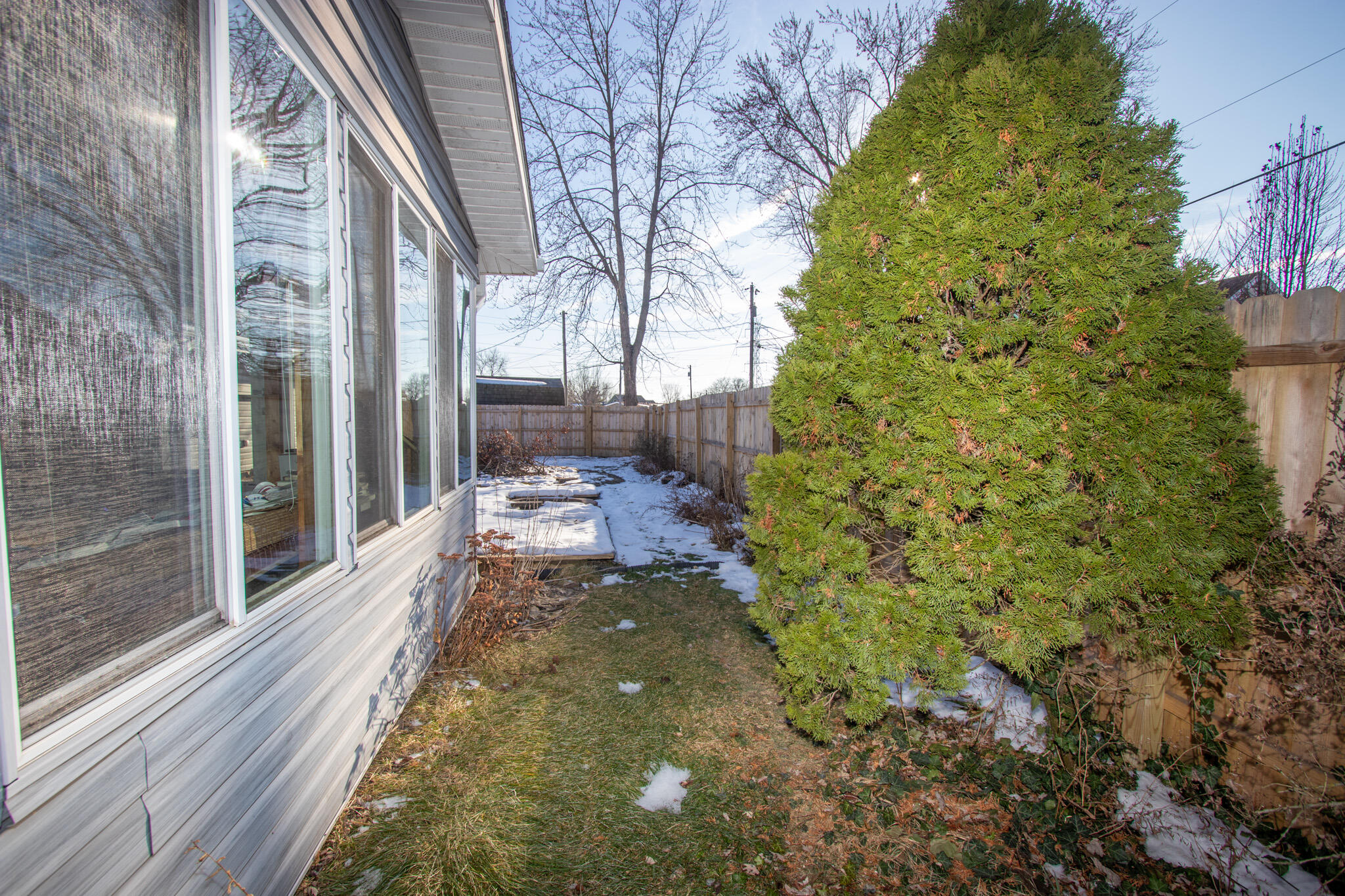 536 Riviera Road Valparaiso, IN 46385 - Photo 22 of 27 2048x1365