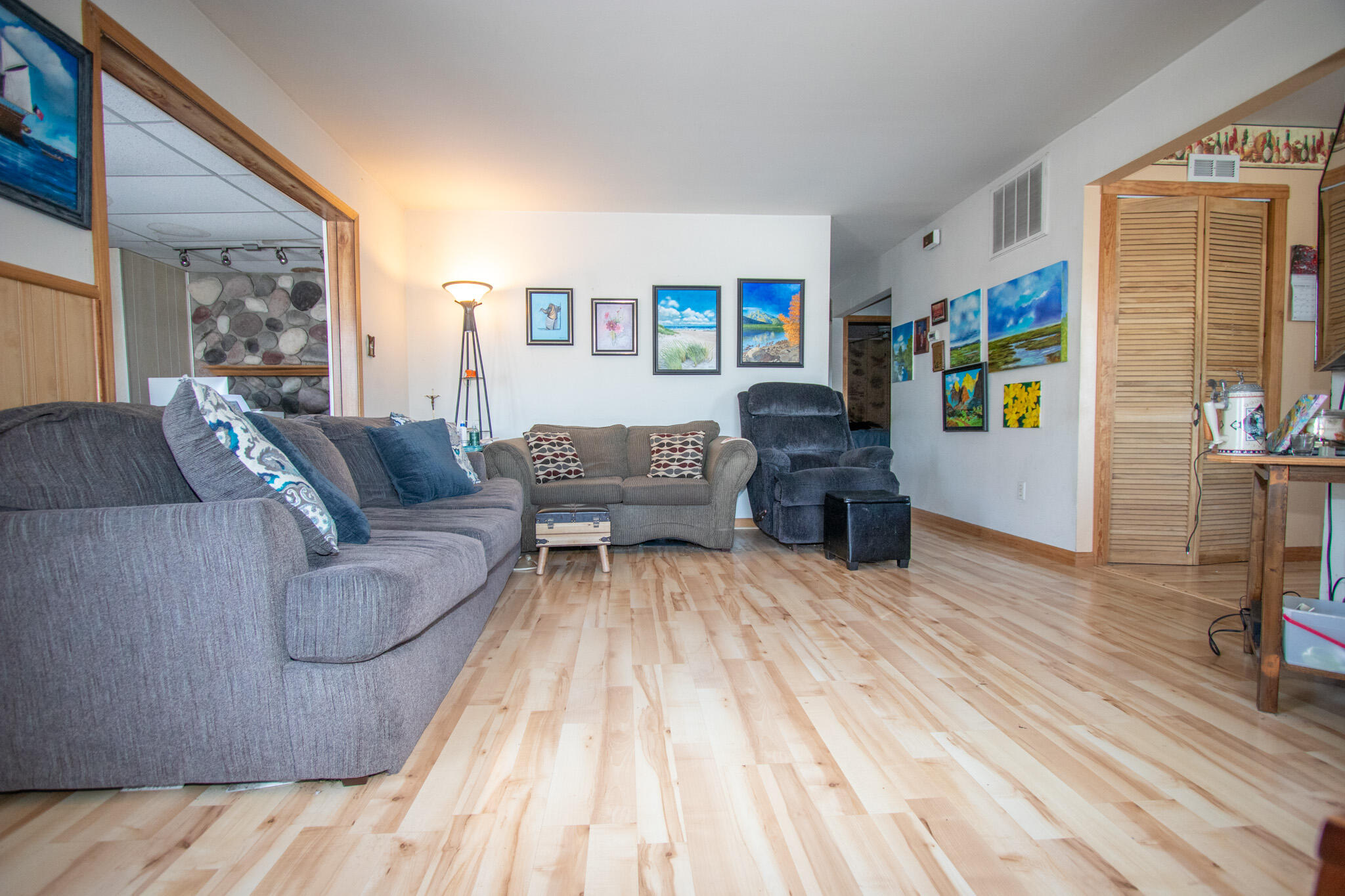 536 Riviera Road Valparaiso, IN 46385 - Photo 6 of 27 2048x1365