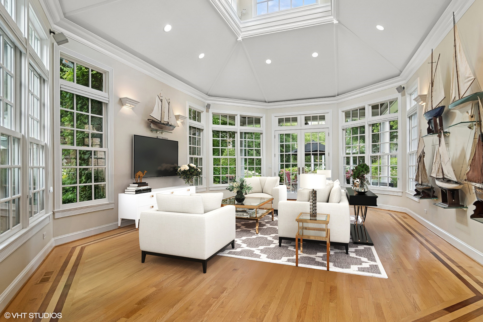 500 Mayfair Road Arlington Heights, IL 60005 - Photo 15 of 33 Gallery Image 15