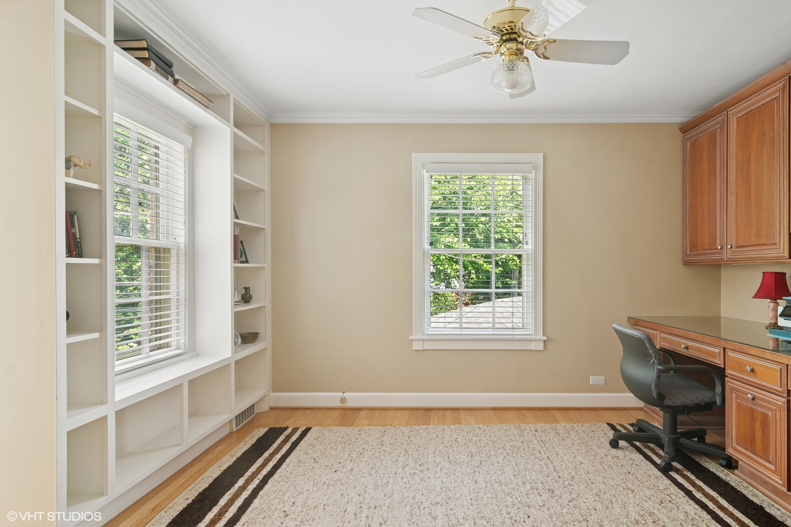 500 Mayfair Road Arlington Heights, IL 60005 - Photo 24 of 33 Gallery Image 24