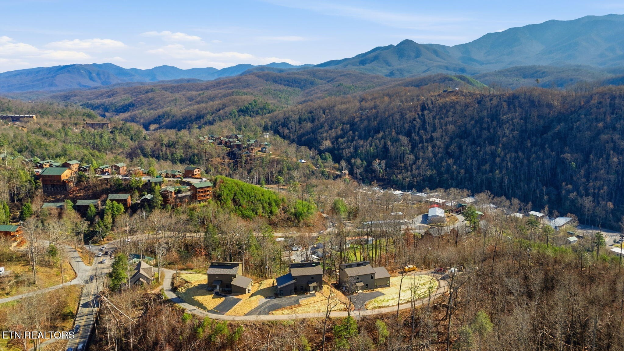 638 Ridge Top Loop Gatlinburg, TN 37738 - Photo 36 of 37 Gallery Image 36