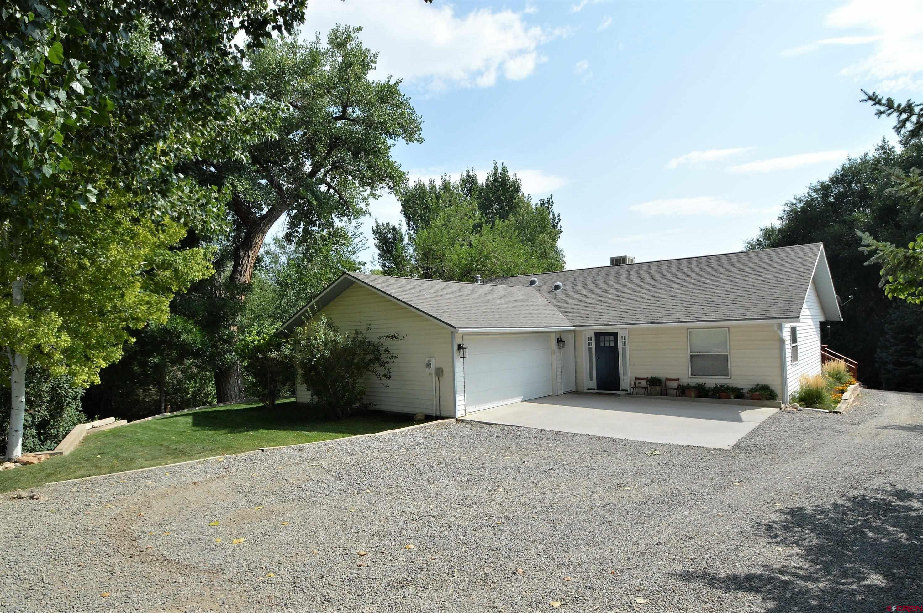 4264 1550 Road Delta, CO 81416 - Photo 1 of 28
