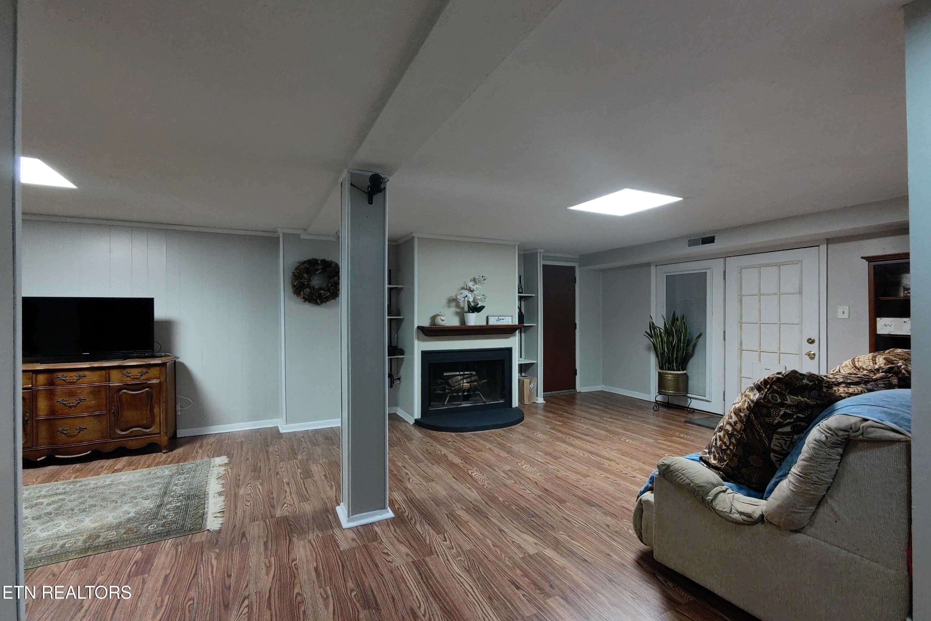 725 Robertsville Road Oak Ridge, TN 37830 - Photo 26 of 35 Family Room Lower Level