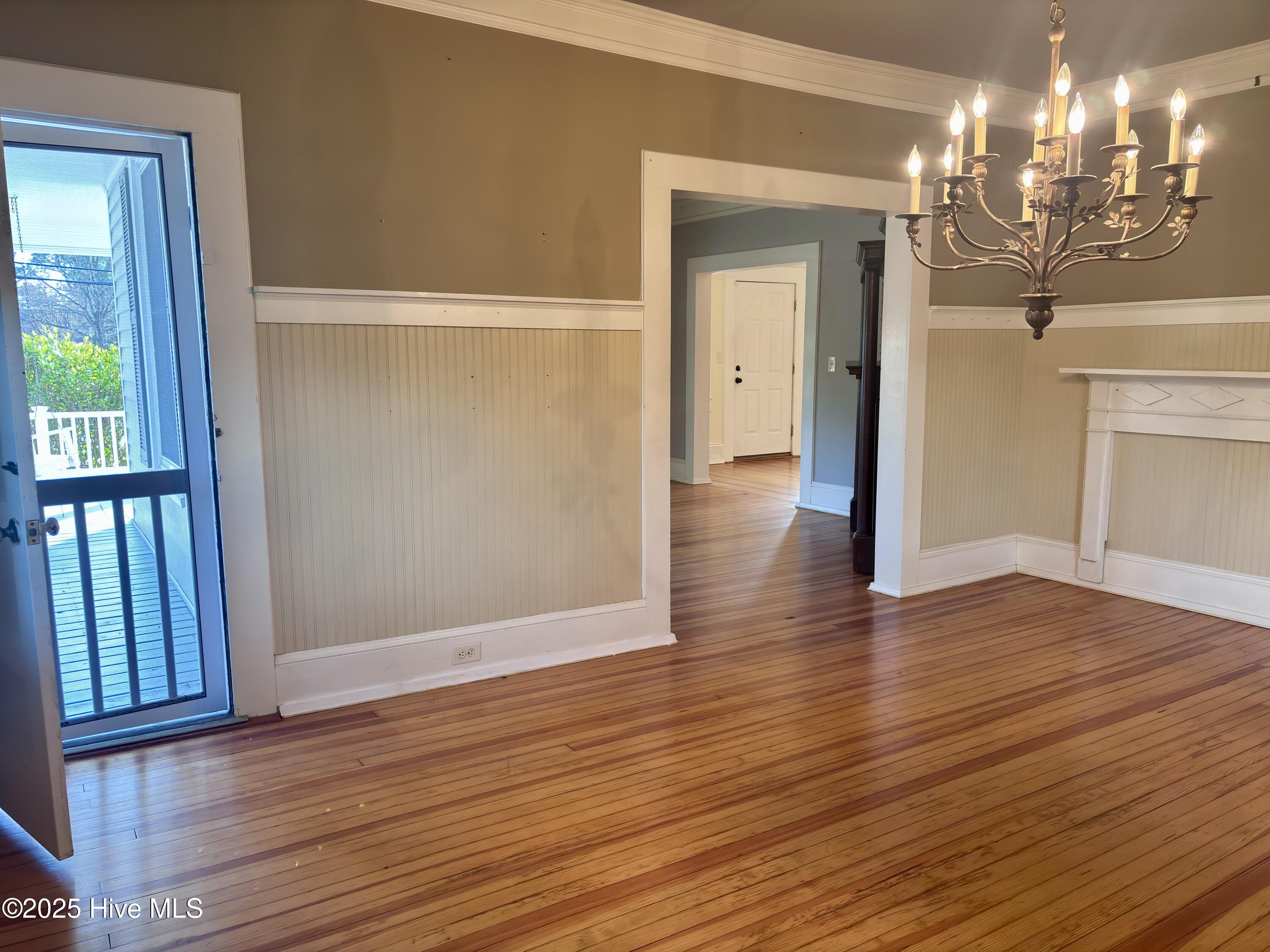 300 West Main Street Murfreesboro, NC 27855 - Photo 35 of 97 Dining Room