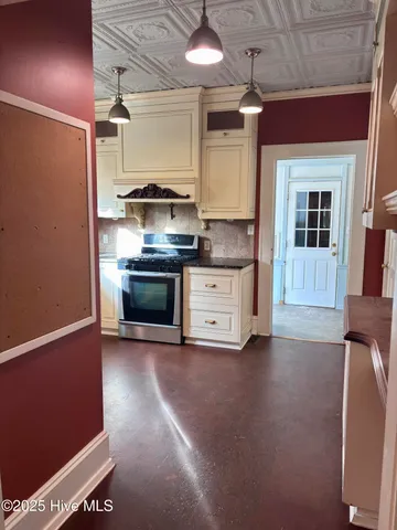 $275,000 | 300 West Main Street, Murfreesboro, NC 27855