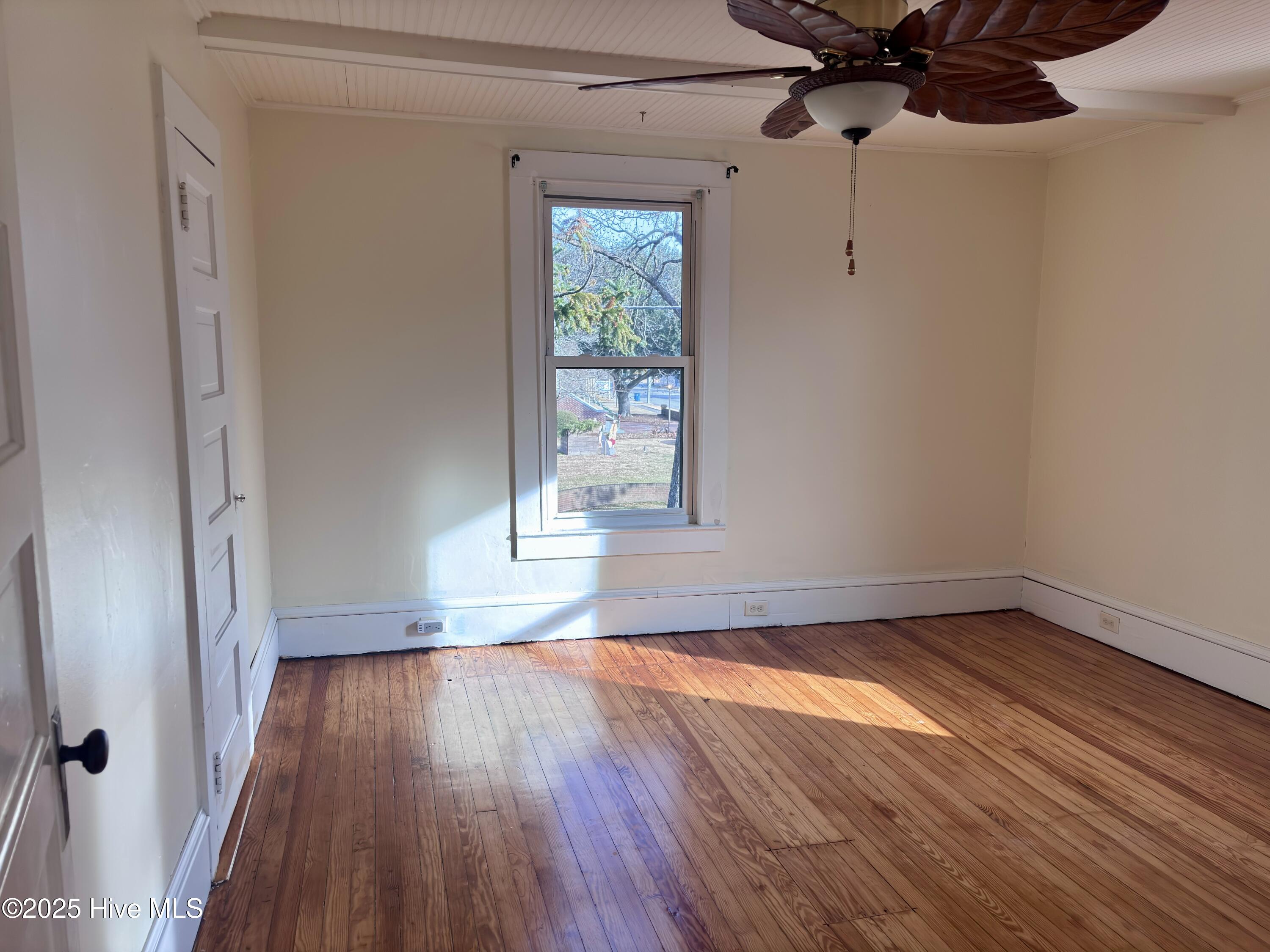 300 West Main Street Murfreesboro, NC 27855 - Photo 61 of 97 Bedroom 3