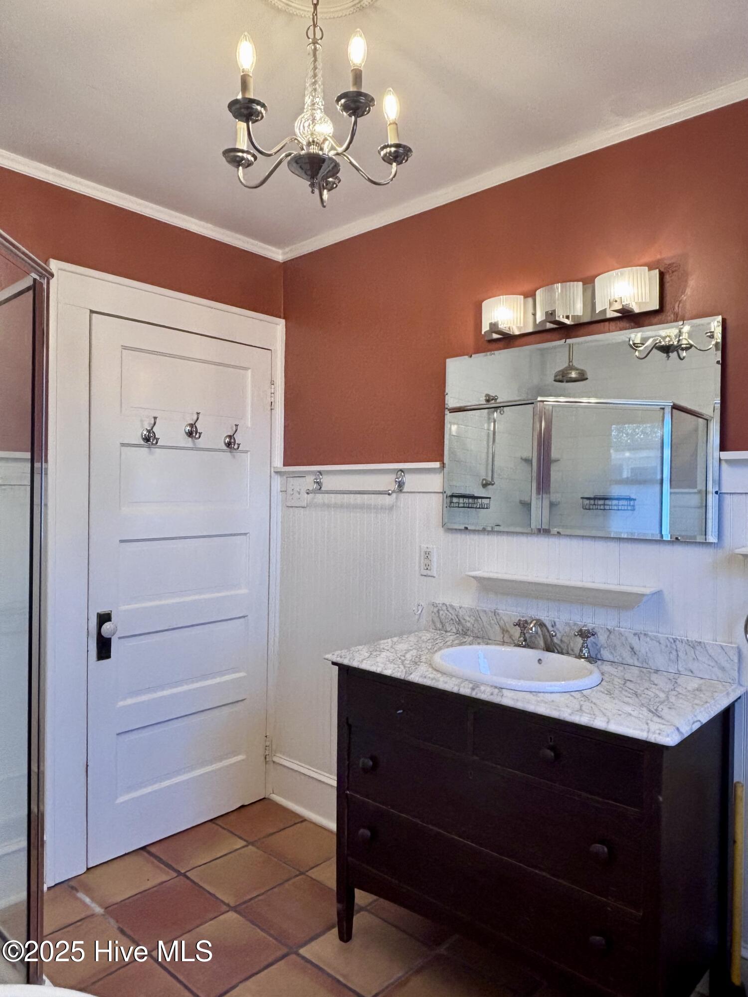 300 West Main Street Murfreesboro, NC 27855 - Photo 69 of 97 Upstairs Bathroom