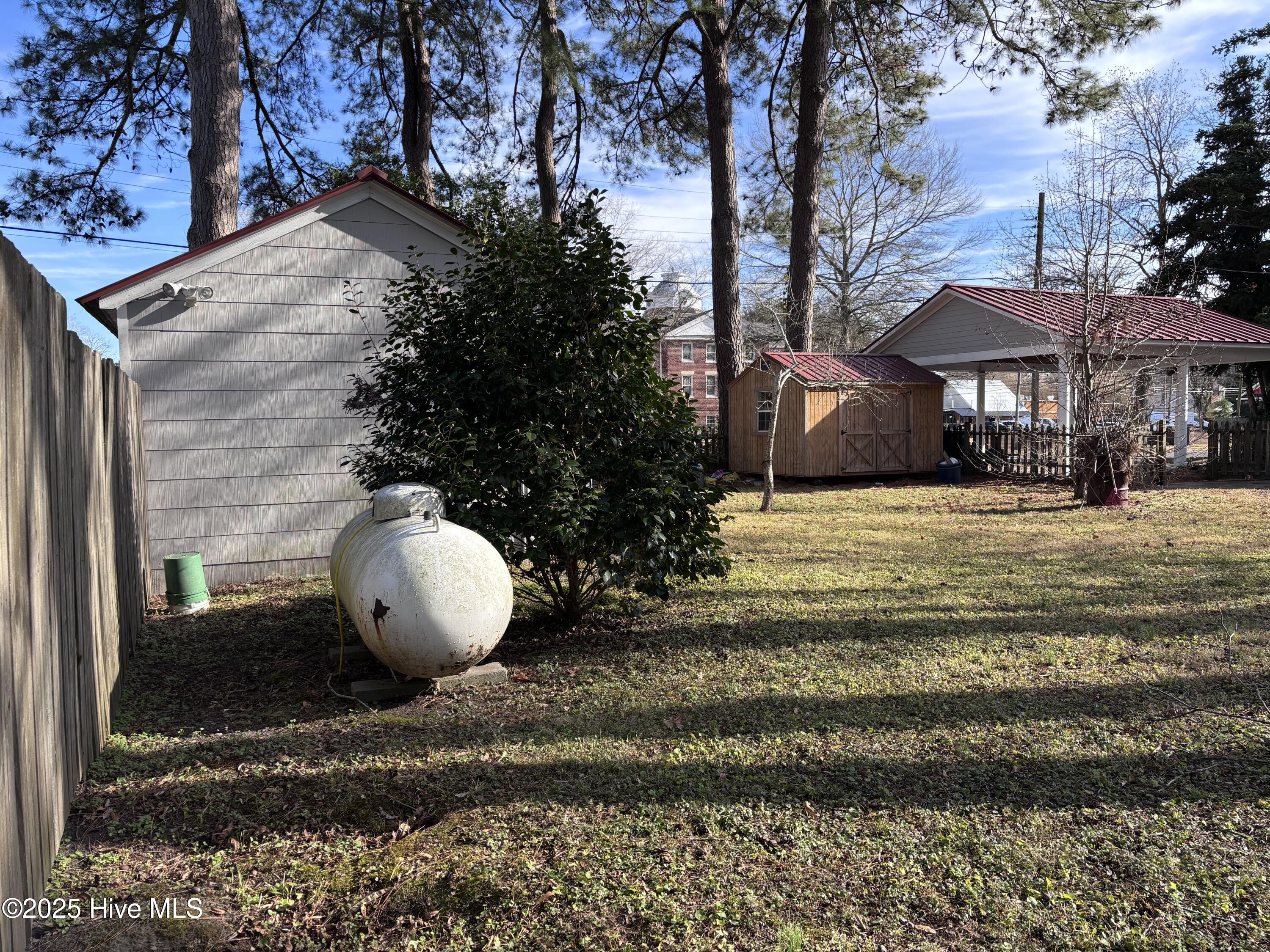 300 West Main Street Murfreesboro, NC 27855 - Photo 90 of 97 She-Shed