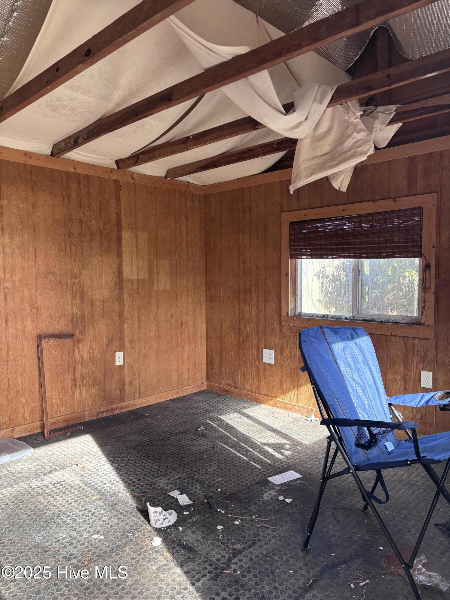 300 West Main Street Murfreesboro, NC 27855 - Photo 93 of 97 She-Shed