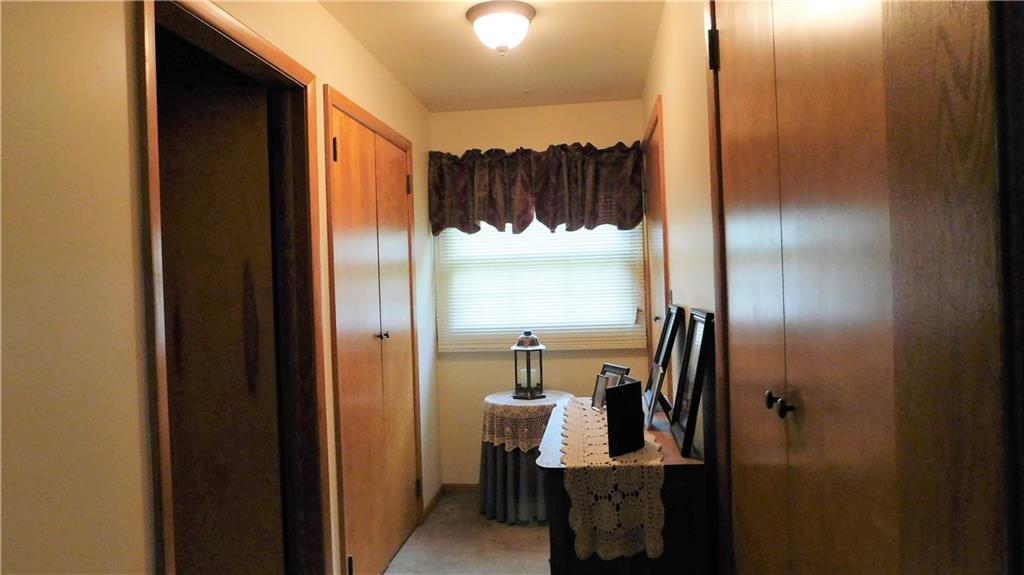 389 Hadley Road Greenville, PA 16125 - Photo 14 of 22 Gallery Image 14