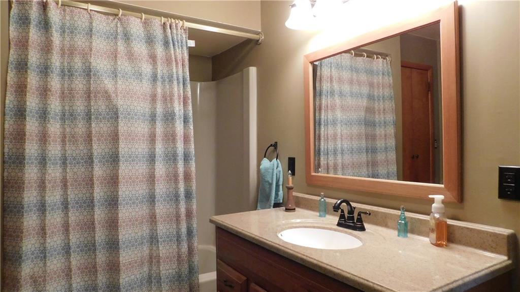 389 Hadley Road Greenville, PA 16125 - Photo 16 of 22 Gallery Image 16