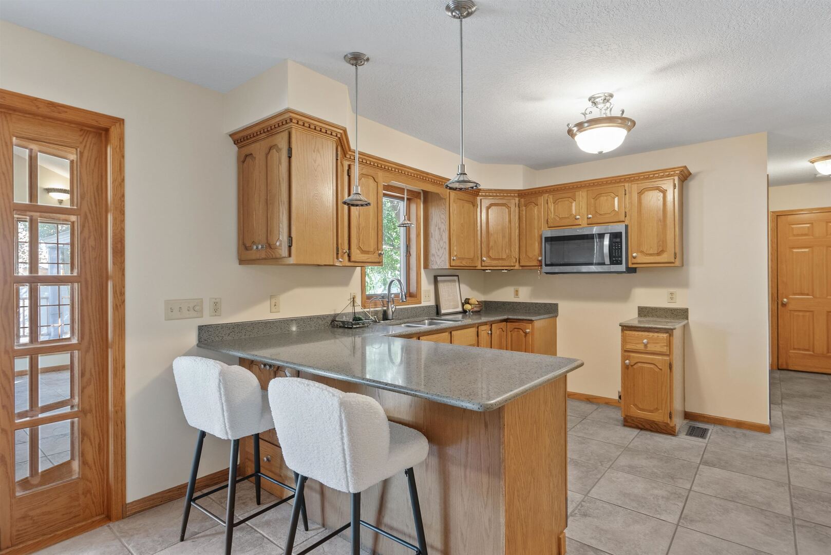 306 13th Avenue Dewitt, IA 52742 - Photo 12 of 56