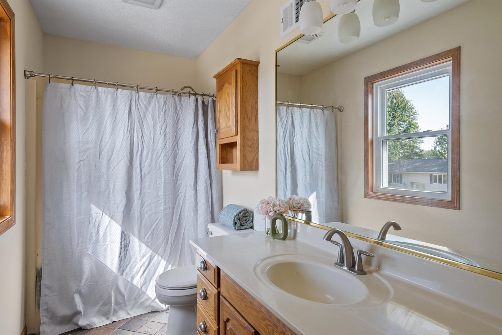 306 13th Avenue Dewitt, IA 52742 - Photo 23 of 56