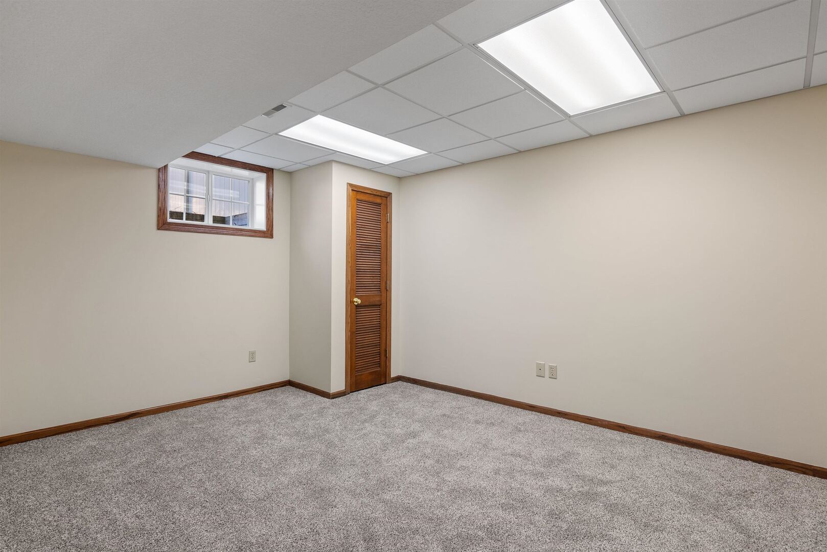 306 13th Avenue Dewitt, IA 52742 - Photo 32 of 56