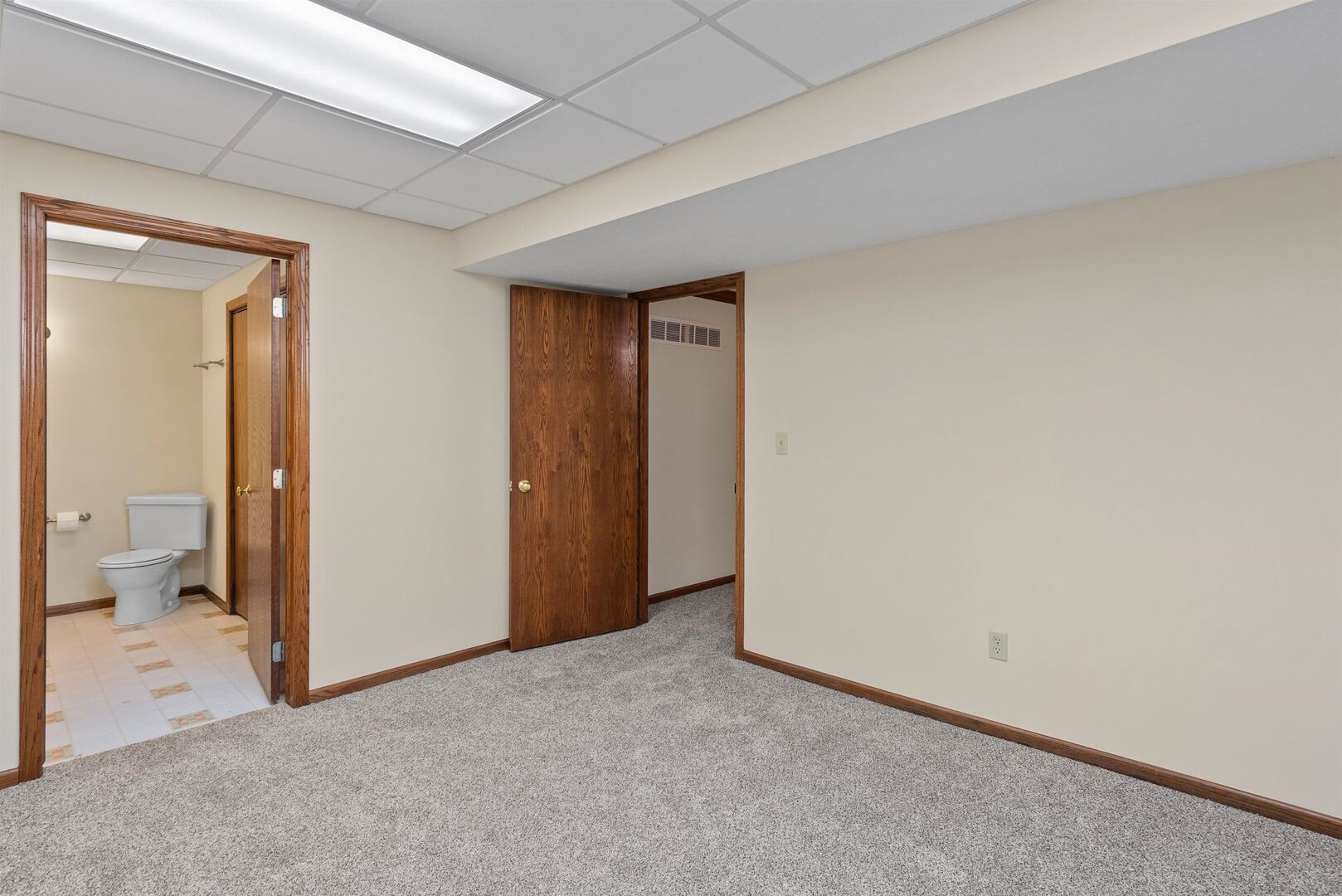 306 13th Avenue Dewitt, IA 52742 - Photo 33 of 56