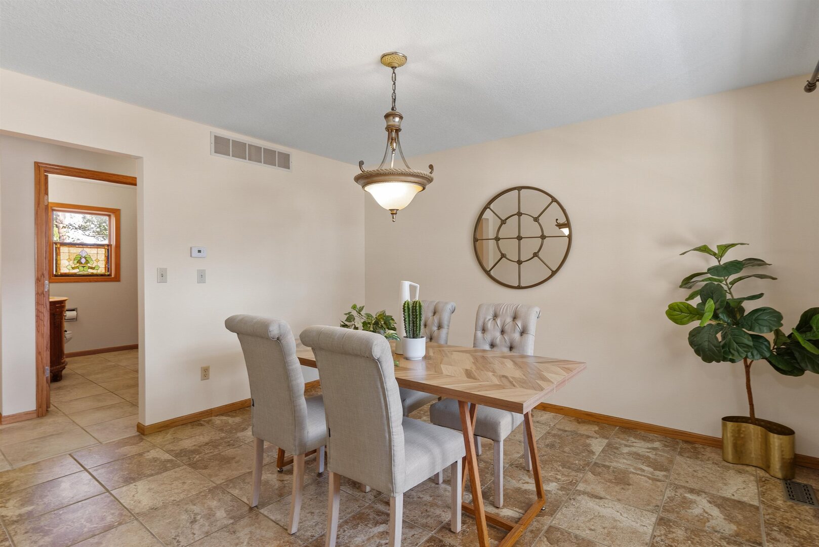 306 13th Avenue Dewitt, IA 52742 - Photo 8 of 56