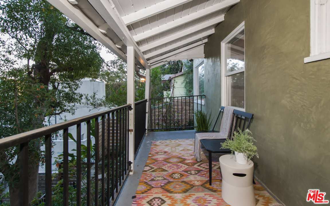 8358 Ridpath Drive Los Angeles, CA 90046 - Photo 16 of 16 Gallery Image 16