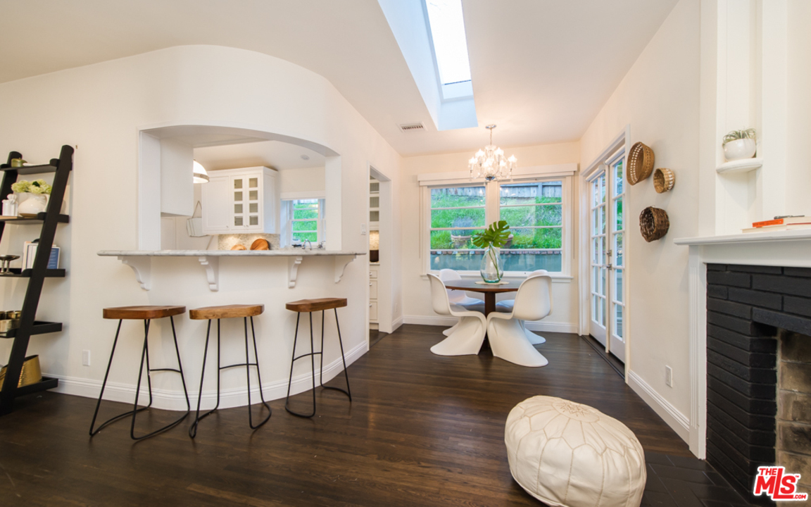 8358 Ridpath Drive Los Angeles, CA 90046 - Photo 2 of 16 Gallery Image 2