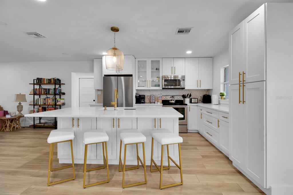 1155 Lemon Bluff Road Osteen, FL 32764 - Photo 4 of 35