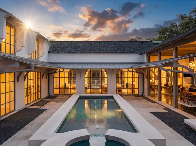 $9,750,000 | 2600 Tanglewood Trail, Austin, TX 78703