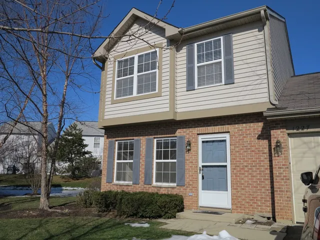 $2,000 | 1227 North Village Drive, Round Lake Beach, IL 60073