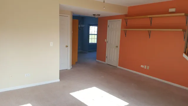 $2,000 | 1227 North Village Drive, Round Lake Beach, IL 60073