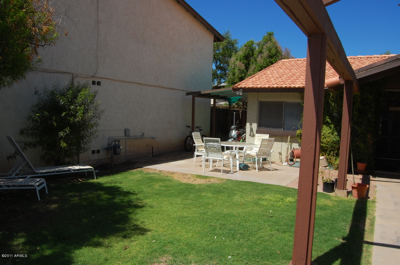 5620 South Crows Nest Road Tempe, AZ 85283 - Photo 6 of 16 Courtyard 2