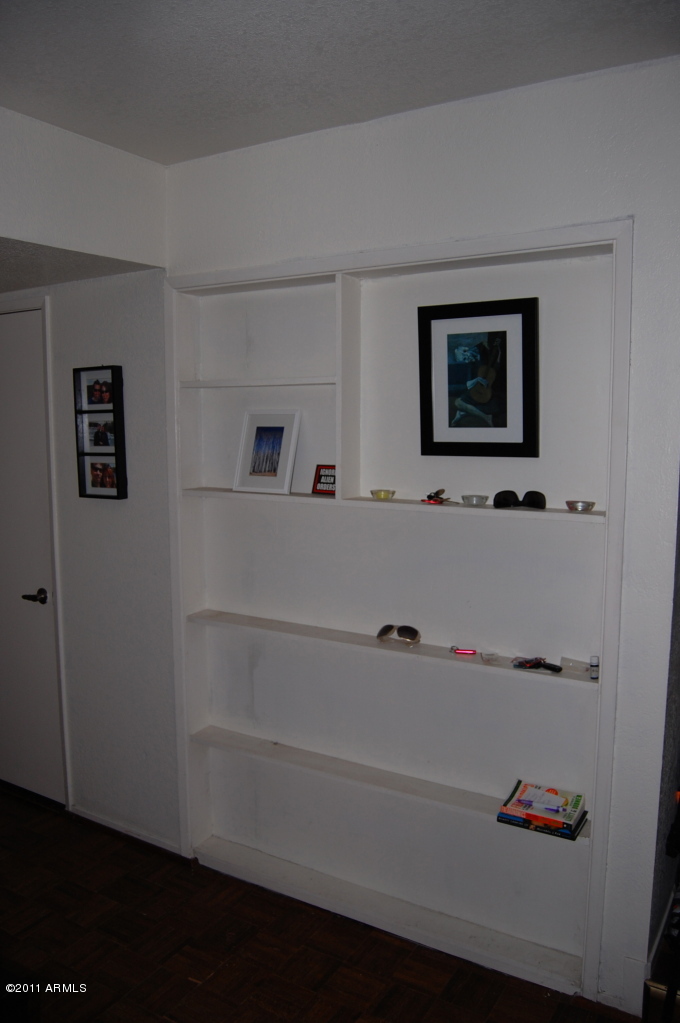 5620 South Crows Nest Road Tempe, AZ 85283 - Photo 9 of 16 Niche