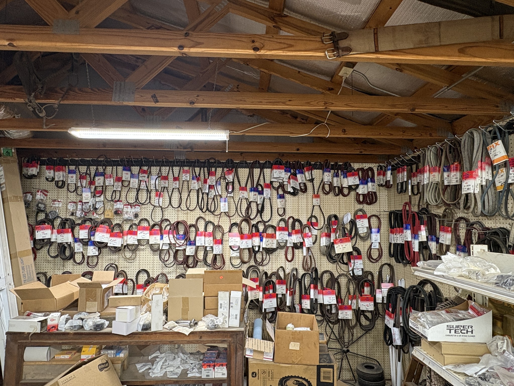 106 Cotham Road Hohenwald, TN 38462 - Photo 9 of 14 a view of a fruit market