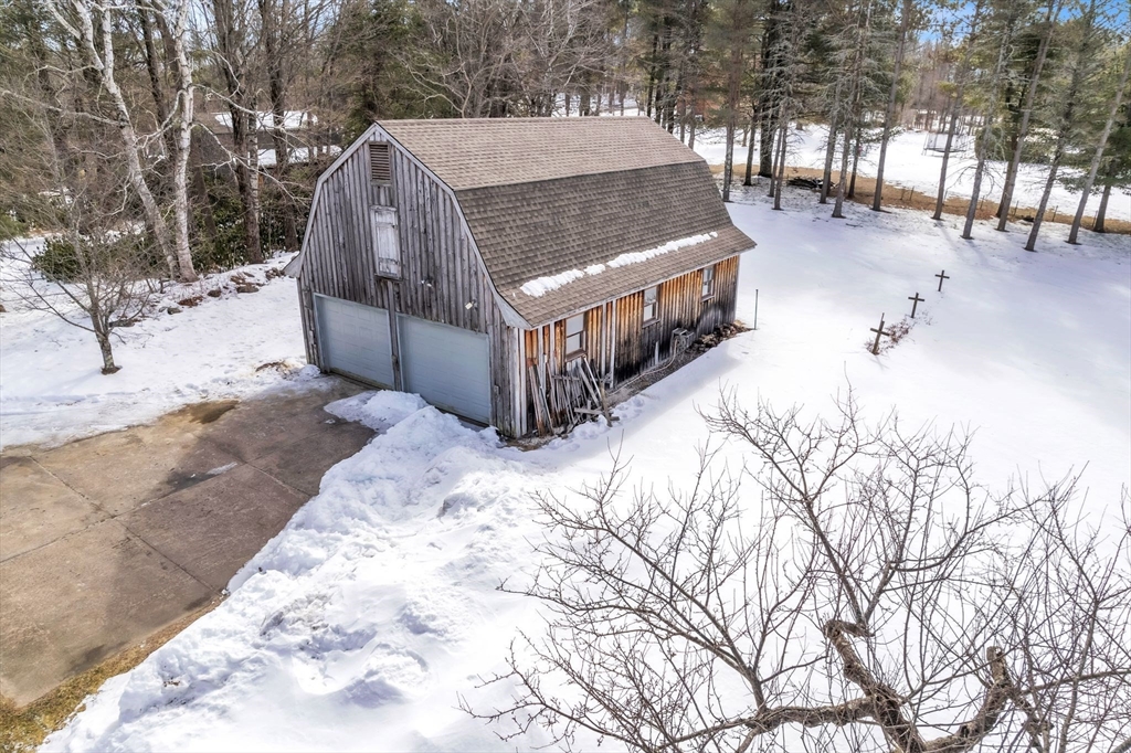 83 New State Road Montgomery, MA 01085 - Photo 35 of 42