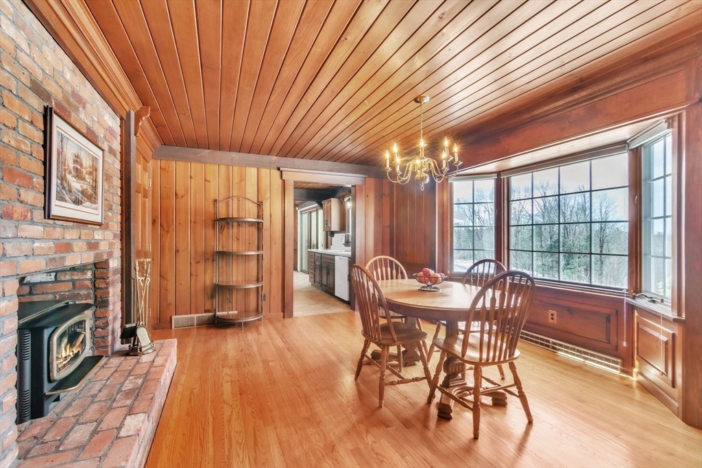 83 New State Road Montgomery, MA 01085 - Photo 8 of 42