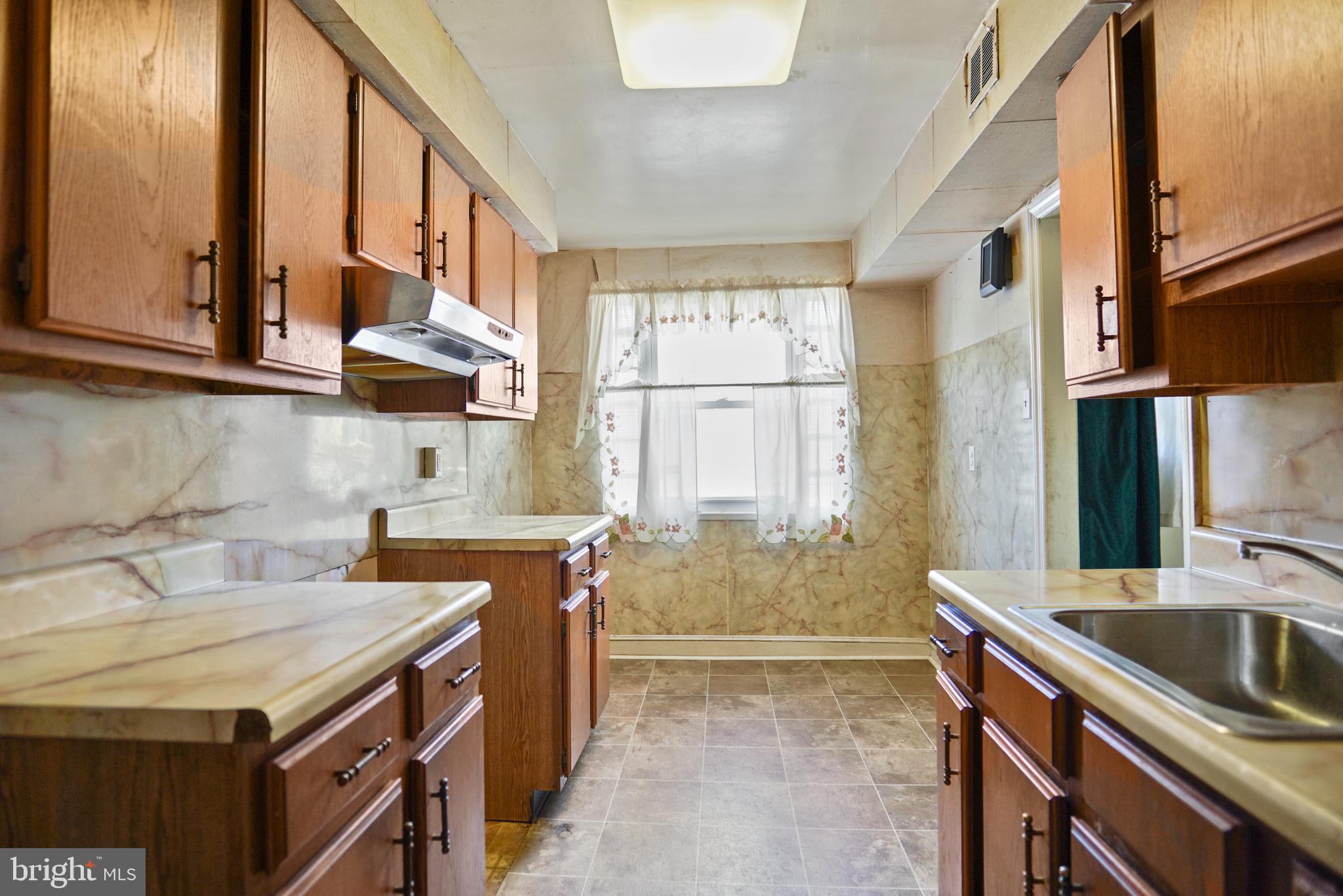 8431 Fayette Street Philadelphia, PA 19150 - Photo 9 of 18