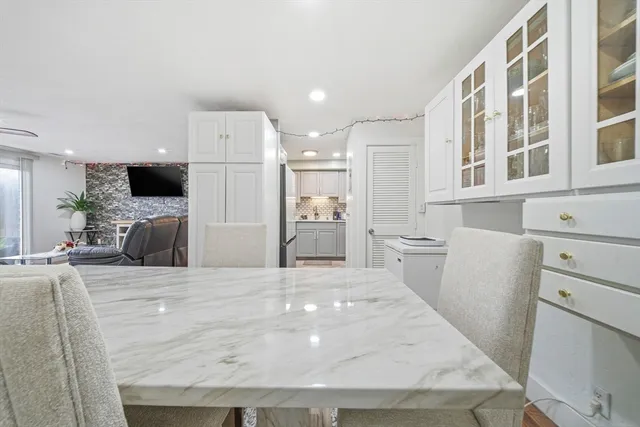 $299,999 | 502 Oak Street, Unit 9, Brockton, MA 02301