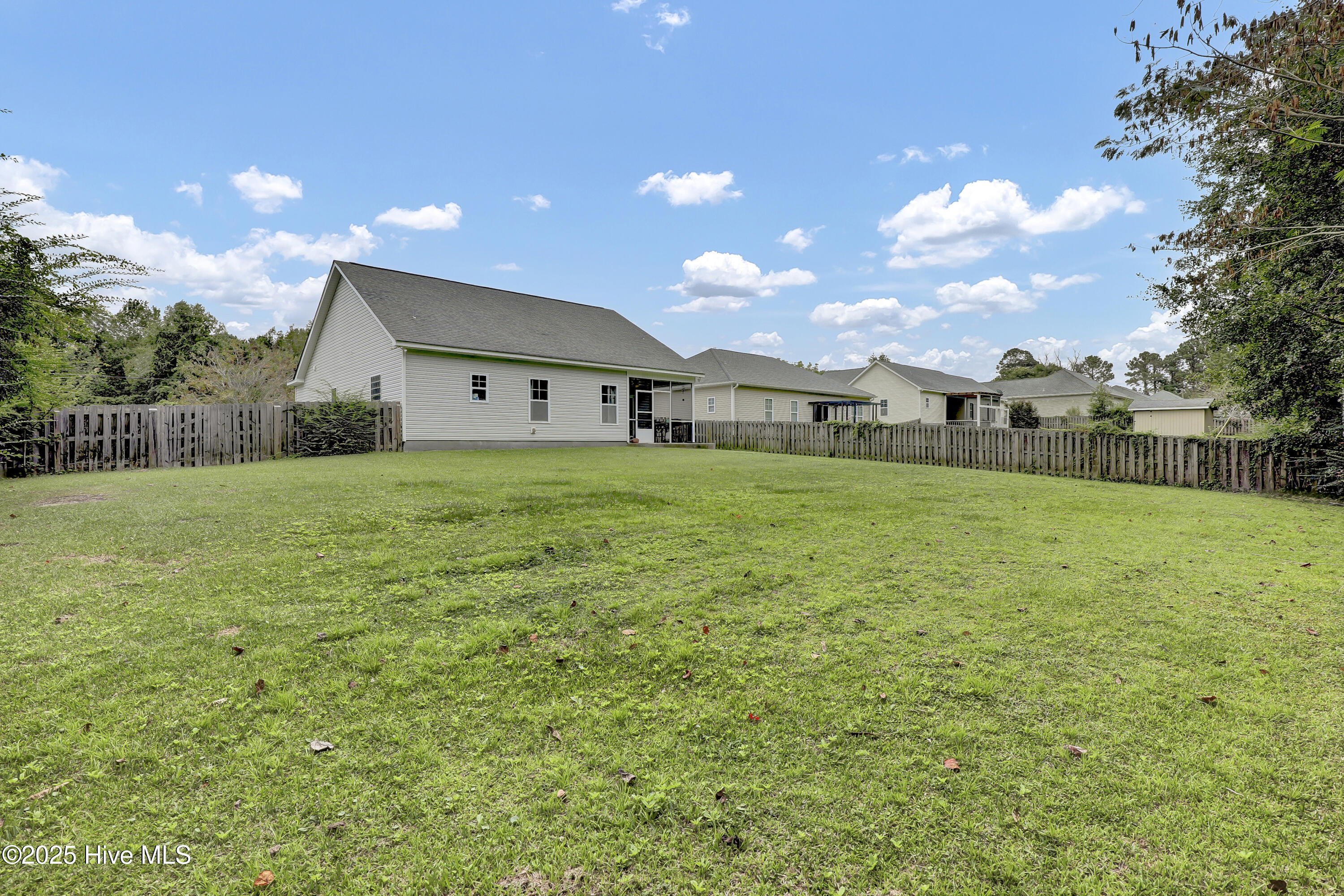 596 Tar Landing Road Holly Ridge, NC 28445 - Photo 4 of 24 6G8A9042