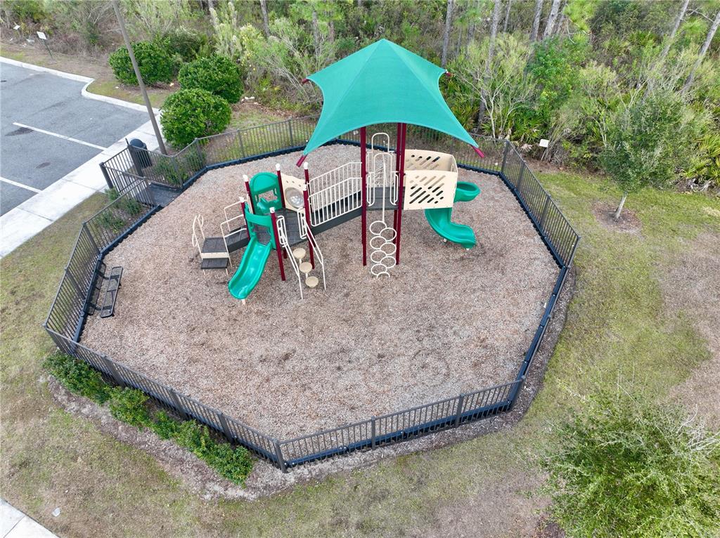 10923 Leafshore Loop Orlando, FL 32829 - Photo 39 of 44 a view of outdoor space and deck