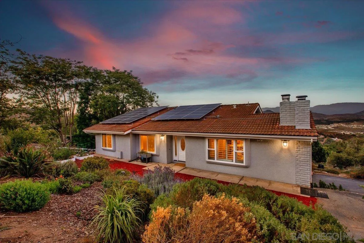 2539 Wilt Road Fallbrook, CA 92028 - Photo 3 of 61