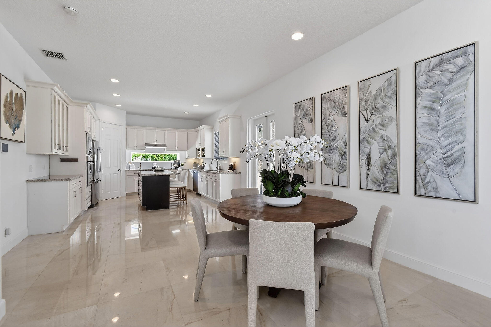 807 Xanadu Place Jupiter, FL 33477 - Photo 16 of 89 Family Room