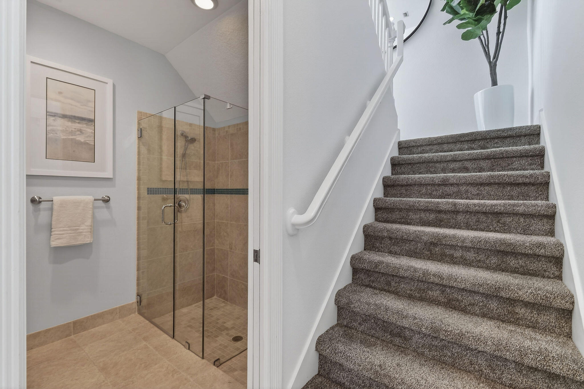 807 Xanadu Place Jupiter, FL 33477 - Photo 24 of 89 1st floor full bath