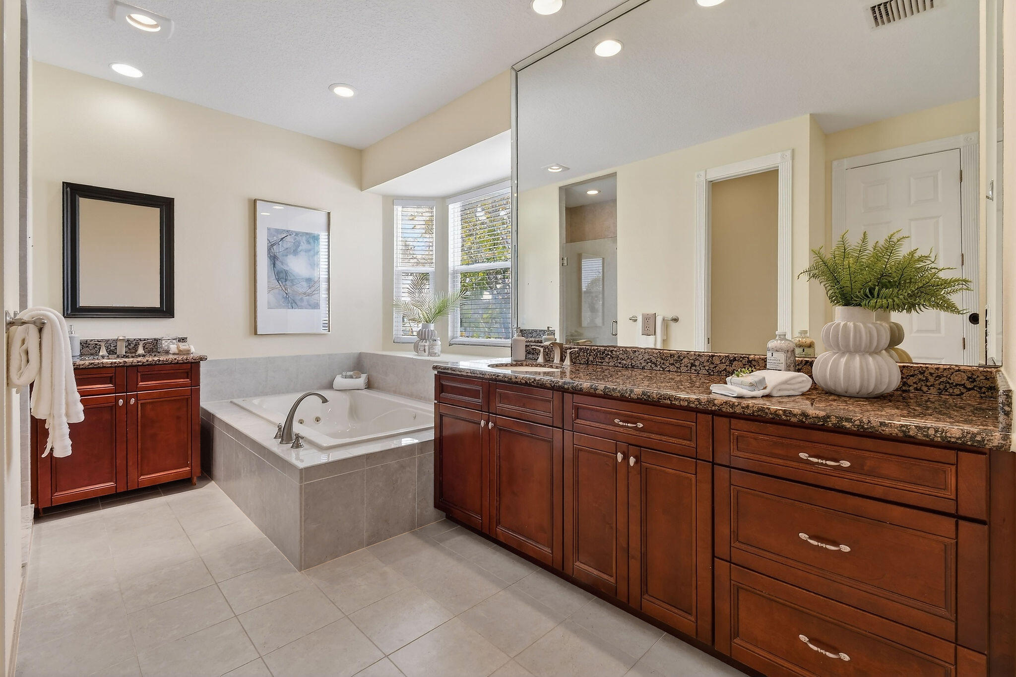 807 Xanadu Place Jupiter, FL 33477 - Photo 39 of 89 Master Bath