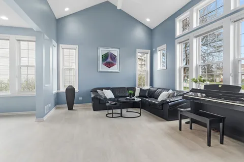 $969,000 | 2248 Avalon Drive, Buffalo Grove, IL 60089