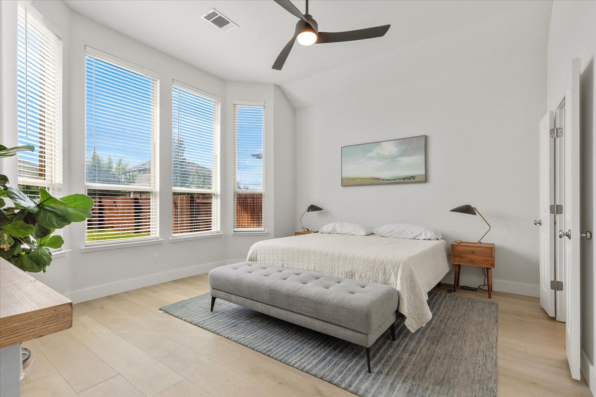 132 Emerald Garden Road San Marcos, TX 78666 - Photo 13 of 38 Primary Bedroom