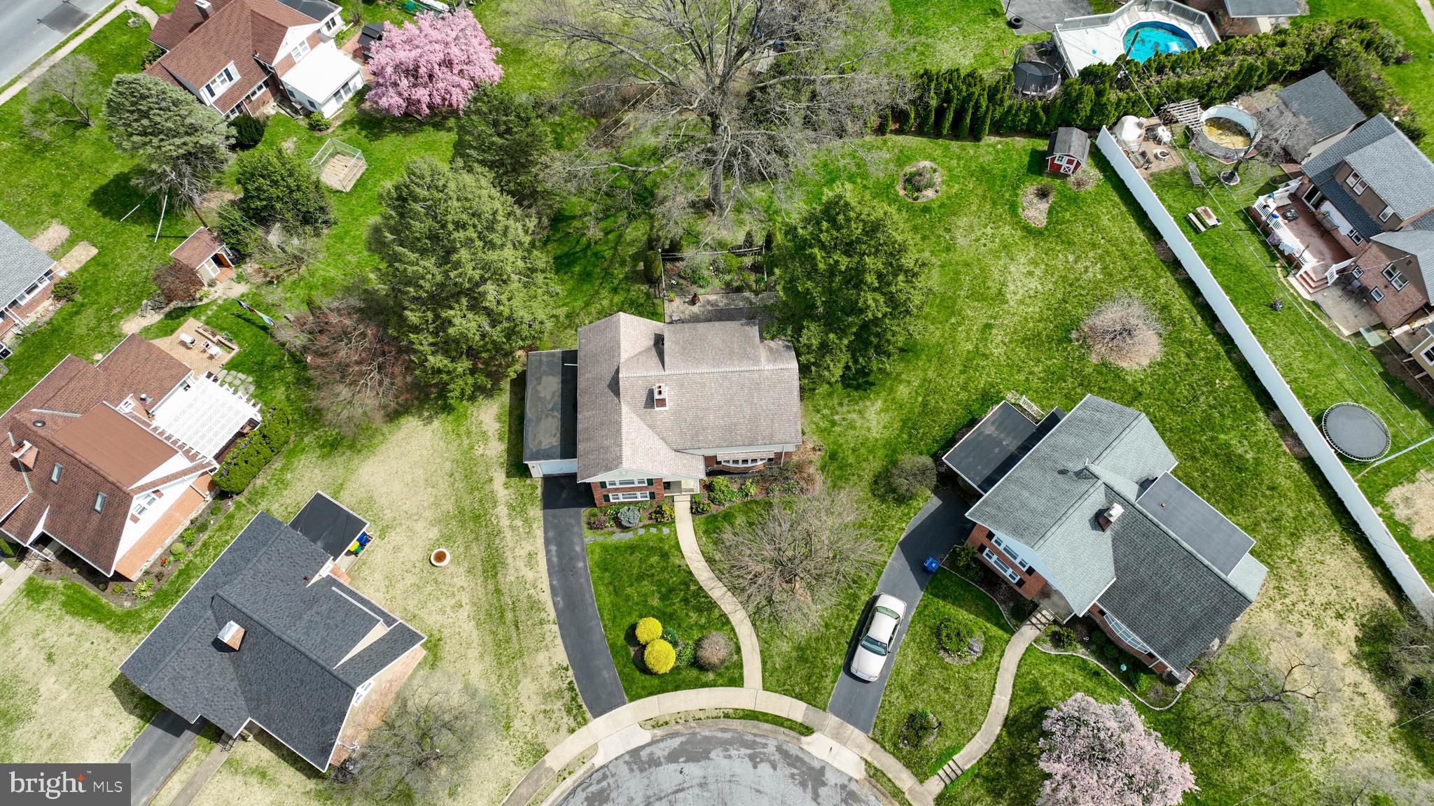 2306 Kay Court Reading, PA 19609 - Photo 9 of 60 Gallery Image 9